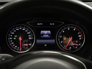 Mercedes-Benz A-Klasse Mercedes-Benz A-Klasse 180 Sport [CAMERA, NAVIGATIE, HALF LEDER, BLUETOOTH, CRUISE CONTROL, AIRCO, NIEUWSTAAT] - afbeelding nr 10