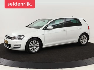 Volkswagen Golf Volkswagen Golf 1.0 TSI Business Edition Connected | Automaat |  Camera | Navigatie | Trekhaak | Climate control | Sportstoelen | Cruise control | Parkeerhulp | Bluetooth - afbeelding nr 1