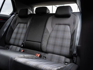 Volkswagen Golf Volkswagen Golf 1.4 GTE TSI|245 PK|PANO|ACC|TREKHAAK|CARPLAY - afbeelding nr 13