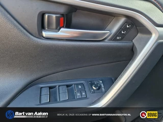 Toyota RAV4 Toyota RAV4 2.5 Plug-in Hybrid AWD Bi-Tone Plus PHEV - afbeelding nr 27