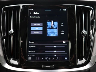 Volvo V60 Volvo V60 T6 PLUG-IN HYBRID ULTRA DARK SCHUIFDAK FULL-LED HEAD-UP DISPLAY - afbeelding nr 30