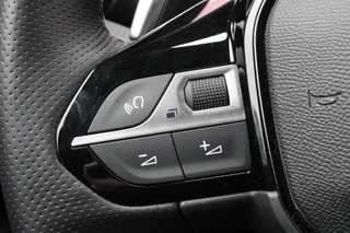 Peugeot 2008 Peugeot 2008 1.2 130PK AUTOMAAT GT PACK | NAVIGATIE | FULL LED KOPLAMPEN | DRAADLOZE APPLE CARPLAY/ANDROID AUTO | ADAPTIVE CRUISE CONTROL | CAMERA VOOR + ACHTER | CLIMATE CONTROL | LICHTMETALEN VELGEN 17
