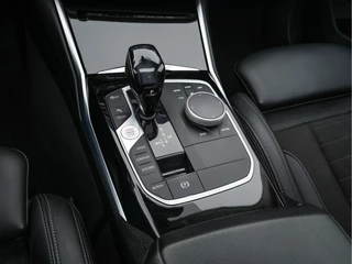 BMW 3 Serie BMW 3 Serie 320i Executive Edition Sport-Line Aut. *PANO | LEATHER-MICROFIBRE | FULL-LED | DIGI-COCKPIT | SPORT-SEATS | HIFI-SOUND | NAVI-FULLMAP | AMBIENT-LIGHT | ECC | CARPLAY | DAB | PDC | CRUISE | 17''ALU* - afbeelding nr 12