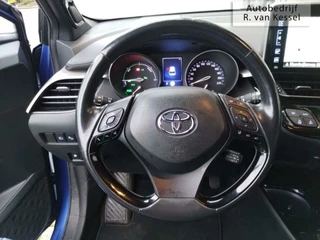 Toyota C-HR Toyota C-HR 1.8 Hybrid Style Ultimate I 1 eigenaar I NL-auto - afbeelding nr 12