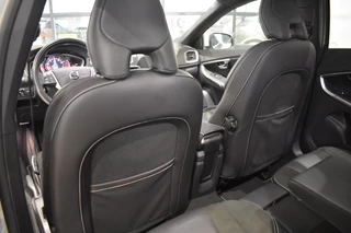 Volvo V40 Volvo V40 T3 153pk Polar+ Sport | Panodak | Camera | Keyless | Styling Kit - afbeelding nr 22