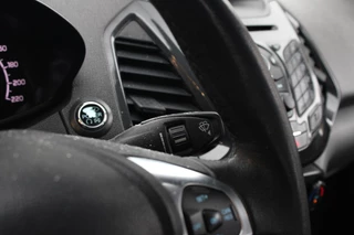 Ford EcoSport Ford EcoSport 1.0 EcoBoost Titanium | Trekhaak | Climate control | Cruise control - afbeelding nr 30