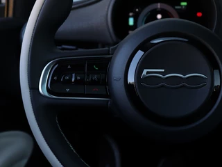Fiat 500 Fiat 500 La Prima 42 kWh | Technology | Winter | BTW | 17