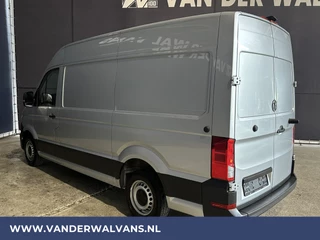 Volkswagen Crafter Volkswagen Crafter 2.0 TDI 141pk L3H3 L2H2 Euro6 Airco | Camera | Navigatie | Android Auto | Stoelverwarming Parkeersensoren, Bijrijdersbank, 3000kg trekvermogen, zilver - afbeelding nr 2