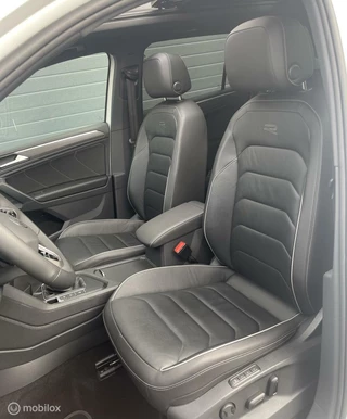 Volkswagen Tiguan Volkswagen Tiguan 1.5 TSI DSG 3xR-Line 150PK/PANO - afbeelding nr 68