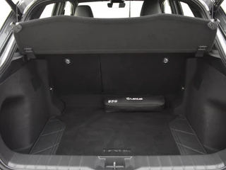 Lexus LBX Lexus LBX 1.5 Hybrid Elegant | Tech Pack | Parkeersensoren V+A | Leder - afbeelding nr 15