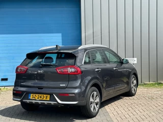 Kia Niro Kia Niro 1.6 GDi Hybrid DynamicLine CAMERA - afbeelding nr 17