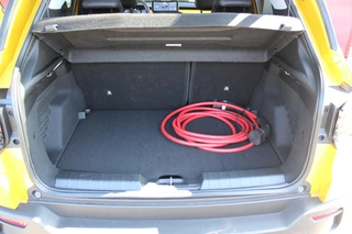 Jeep Avenger Jeep Avenger Summit 54 kWh | ACHTERUITRIJ CAMERA | STOEL VERWARMING | FULL LED KOPLAMPEN | 18