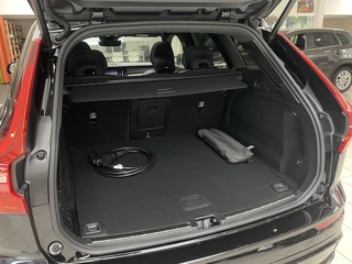Volvo XC60 Volvo XC60 2.0 T6 Plug-in hybrid AWD Plus Black Edition 350PK Panoramadak, - afbeelding nr 8