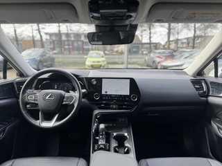 Lexus NX Navigatie, Elektrische bestuurderstoel, Parkeersensoren , All-in Rijklaarprijs - afbeelding nr 28