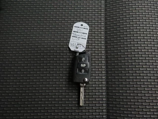 Volkswagen Transporter Volkswagen Transporter 2.0TDI 150PK Lang Highline | Imperiaal | Trekhaak | Navigatie | Airco | 3-Persoons - afbeelding nr 5