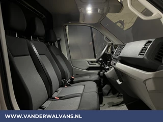 Volkswagen Crafter Volkswagen Crafter 2.0 TDI 141pk L3H2 L2H1 Euro6 Airco | Camera | Apple Carplay | Android Auto Bijrijdersbank - afbeelding nr 6