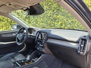 Volvo XC40 Volvo XC40 1.5 T5 Recharge Inscription | Panoramisch Schuif/Kanteldak | Trekhaak | Elektrisch verstelbare bestuurdersstoel | - afbeelding nr 3