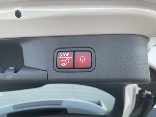 Mercedes-Benz B-Klasse Mercedes-Benz B-Klasse 200 AMG Line | Pano | Trekhaak | Camera | Ambient Light | Dodehoek | Keyless - afbeelding nr 28