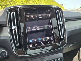 Volvo XC40 Volvo XC40 1.5 T5 Recharge Inscription | Panoramisch Schuif/Kanteldak | Trekhaak | Elektrisch verstelbare bestuurdersstoel | - afbeelding nr 18