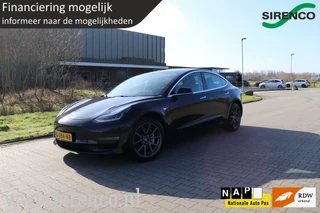 Tesla Model 3 - 68619852-0