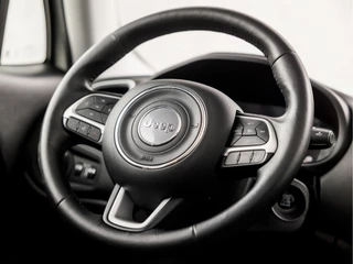 Jeep Renegade Jeep Renegade 1.4 MultiAir Longitude 141Pk Automaat (PANORAMADAK, NAVIGATIE, CRUISE, GETINT GLAS, SPORTSTOELEN, BLUETOOTH, PARKEERSENSOREN, NIEUWE APK, NIEUWSTAAT) - afbeelding nr 18