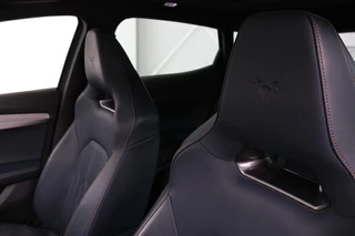 CUPRA Formentor CUPRA Formentor 2.0 TSI VZ | 310pk | Panoramadak | Leder |  360 camera | Stoel & stuurverwarming | Adaptive cruise | Carplay | Keyless | Park Assist - afbeelding nr 7