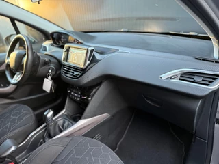 Peugeot 2008 Peugeot 2008 1.2 PureTech Active - afbeelding nr 17