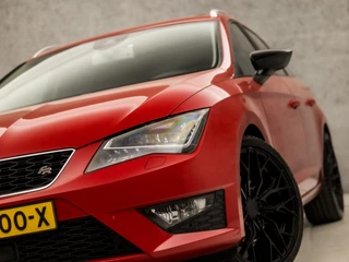 SEAT Leon SEAT Leon ST 1.4 TSI ACT FR Sport 150Pk Automaat (PANORAMADAK, NAVIGATIE, CLIMATE, LEDER/ALCANTARA, TREKHAAK, STOELVERWARMING, SPORTSTOELEN, LED KOPLAMPEN, GETINT GLAS, ADAPTIVE CRUISE, NIEUWE APK, NIEUWSTAAT) - afbeelding nr 13