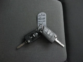 Volkswagen Crafter | Navigatie | Camera | Airco | Cruise | Betimmering - afbeelding nr 5