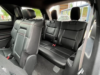 Ford Explorer Ford Explorer 3.0 V6 EcoBoost PHEV ST-Line - afbeelding nr 11