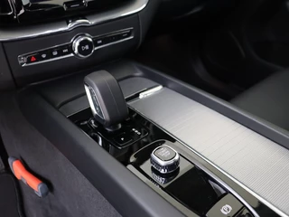 Volvo XC60 Volvo XC60 T6 AWD Ultra Dark | Trekhaak | 360° Camera | Panoramadak | - afbeelding nr 20