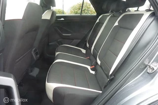 Volkswagen T-Roc Volkswagen T-Roc 1.5 TSI Sport R Line - afbeelding nr 6