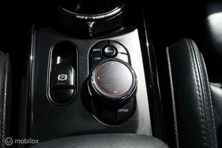 MINI Clubman Mini Clubman 2.0 Cooper S ALL4 Full Options ACC/Pano/Leder/Apple-Carplay - afbeelding nr 20
