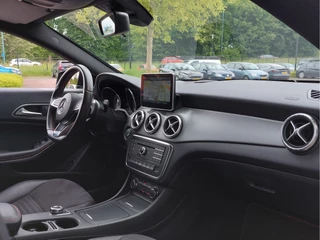 Mercedes-Benz CLA 180 122pk Automaat Ambition AMG-Line | Origineel NL | Navi | Bi-Xenon | Airco | Cruise | Bluetooth Carkit+Streaming | Pdc V+A+Assist | Licht+Regensensor | 18''lm - afbeelding nr 32
