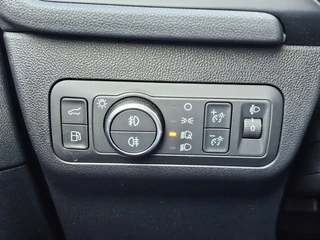 Ford Kuga Ford Kuga 2.5 PHEV Titanium X 225pk | Winterpack | Elek. Achterklep | B&O Play | Half Leder | Michelin Cross Climate | 1.500kg Trekgewicht - afbeelding nr 14