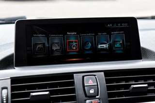 BMW 1 Serie BMW 1-serie 118i Sport AUTOMAAT/LED/GROOT SCHERM/SPORT STOELEN/ - afbeelding nr 16
