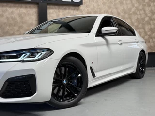 BMW 5 Serie BMW 5-serie 540 i High Executive | opendak | laser | keyless | memory seats - afbeelding nr 3