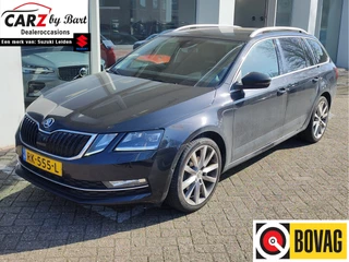 Škoda Octavia Trekhaak | Carplay | Stoelverwarming | Keyless - afbeelding nr 1