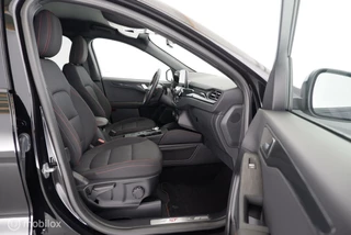 Ford Kuga Ford Kuga 2.5 PHEV 225 pk ST-Line NL-auto|nav|pdc|ecc|lmv19 - afbeelding nr 9