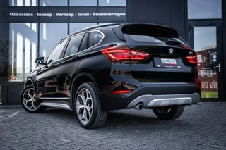 BMW X1 BMW X1 sDrive18i High Executive*PANO*NAVI*LEDER*AUTOMAAT*LED - afbeelding nr 2