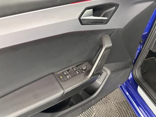 SEAT Leon SEAT Leon Sportstourer 1.5 eTSI FR Launch Edition Aut. *FULL-LED | DIGI-COCKPIT | NAVI-FULLMAP | LEATHER-MICROFIBRE | CARPLAY | KEYLESS | SHIFT-PADDLES | SPORT-SEATS | HEATED-SEATS | AMBIENT-LIGHT | CAMERA | ECC | PDC | CRUISE | TOWBAR | 17' - afbeelding nr 26