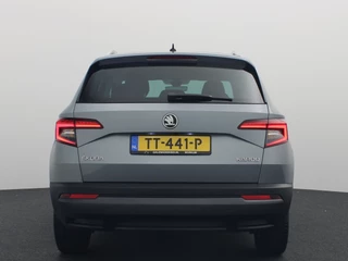 Škoda Karoq CAMERA / STOELVERW / CARPLAY / NAVI / CLIMA / PDC / NL-AUTO - afbeelding nr 4