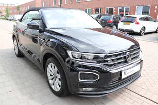 Volkswagen T-Roc Volkswagen T-Roc Cabrio 1.5 TSI R-Line Automaat. Eerste eigenaar, nieuwstaat! Trekhaak. - afbeelding nr 38