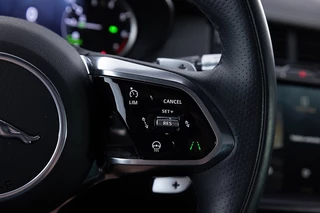 Jaguar E-PACE Jaguar E-PACE 1.5 P300e AWD R-Dynamic SE | LEDER | PANORAMADAK | Plug-in Hybrid - afbeelding nr 16