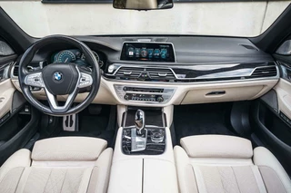 BMW 7 Serie BMW 7-serie 750i xDrive M Sport B&W Massage 360c 21'' Laser - afbeelding nr 12