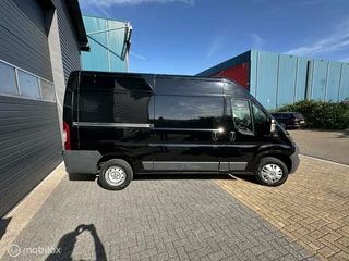 Peugeot Boxer Peugeot Boxer Bestel 330 2.0 BlueHDI L2H2 Premium Pack, airco, trekhaak, navigatie, cruise, apk 05-2026 - afbeelding nr 9
