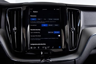 Volvo XC60 | S/K-Panodak | Dig. Cockpit | Adapt. Cruise | Memory Stoelen | Elek. Klep | Stoel-+stuurverw. | Camera | NAV+App. Connect | LM 19