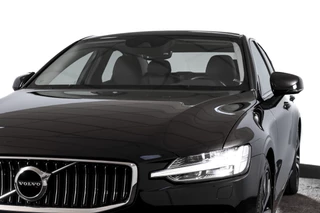 Volvo S60 Volvo S60 2.0 T5 250 PK Intro Edition - Automaat | Dig. Cockpit | Adapt. Cruise | Leder | Elek. bestuurderstoel met geheugen | Stoelverw. | PDC | Camera | NAV + App. Connect | ECC | DAB | Elek. Trekhaak | LM 19
