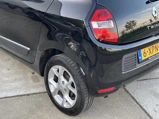 Renault Twingo Renault Twingo 1.0 SCe Dynamique Airco Cruise Lichtmetaal - afbeelding nr 26