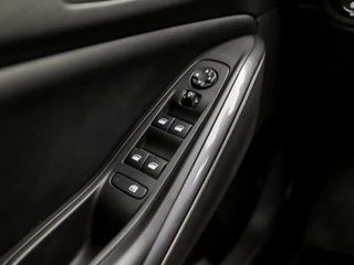Opel Grandland X (PANORAMADAK, APPLE CARPLAY, GROOT NAVI, LEDER, 360 CAMERA, SPORTSTOELEN, GETINT GLAS, LED KOPLAMPEN, NIEUWE APK, NIEUWSTAAT) - afbeelding nr 24